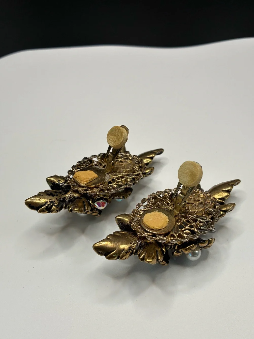 Vintage Resin 1970’s Gold-Tone Cluster Clip-on Earrings w/Crystal Accents